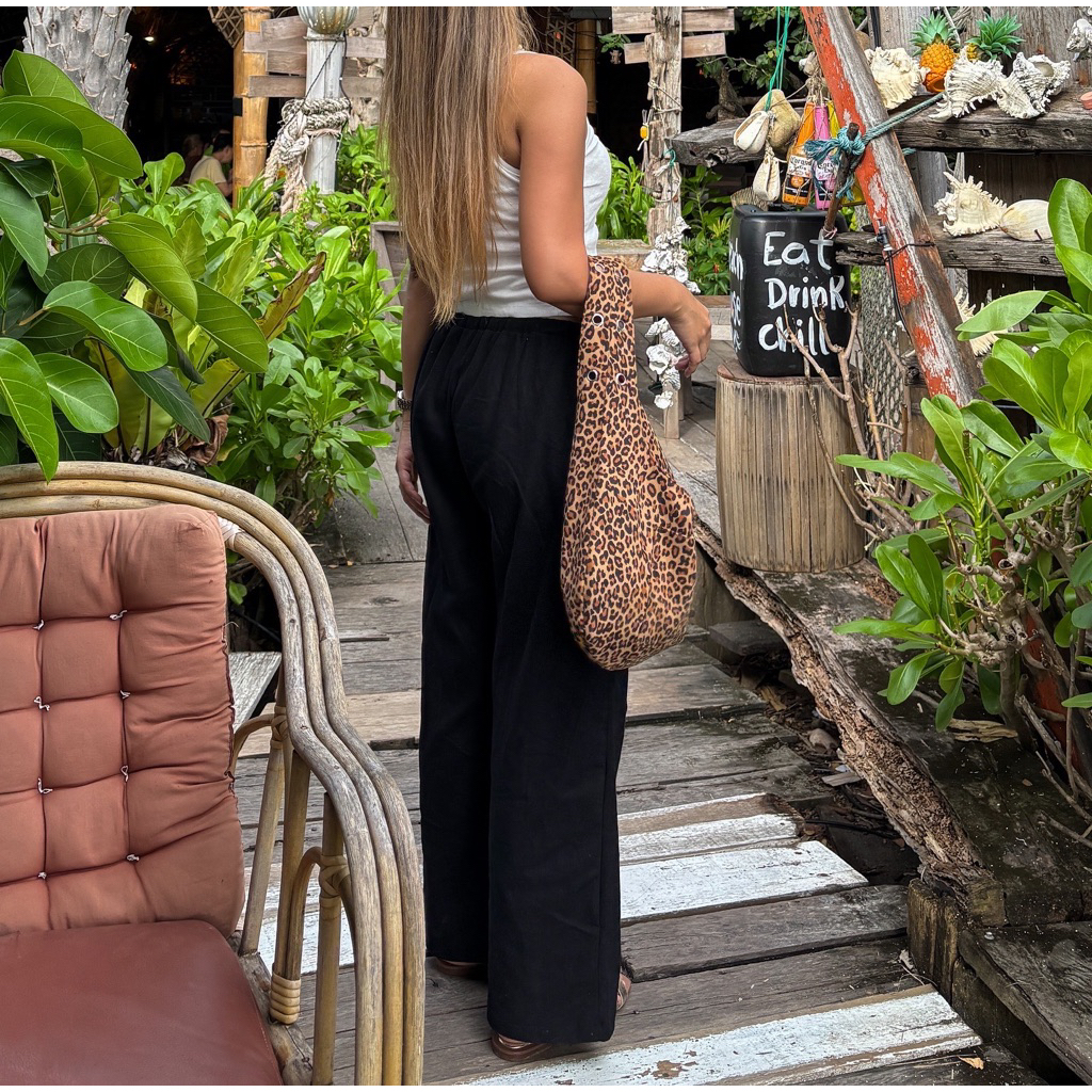 พร้อมส่งดำ/ชมพู MYBASIC | BEACH PANTS🌅 กางเกงขายาวผ้าฝ้ายลินิน เป้าไม่ยาน ผ้าไม่บางไม่เห็นชั้นใน เอวยางยืดมีเชือกผูกนะคะ