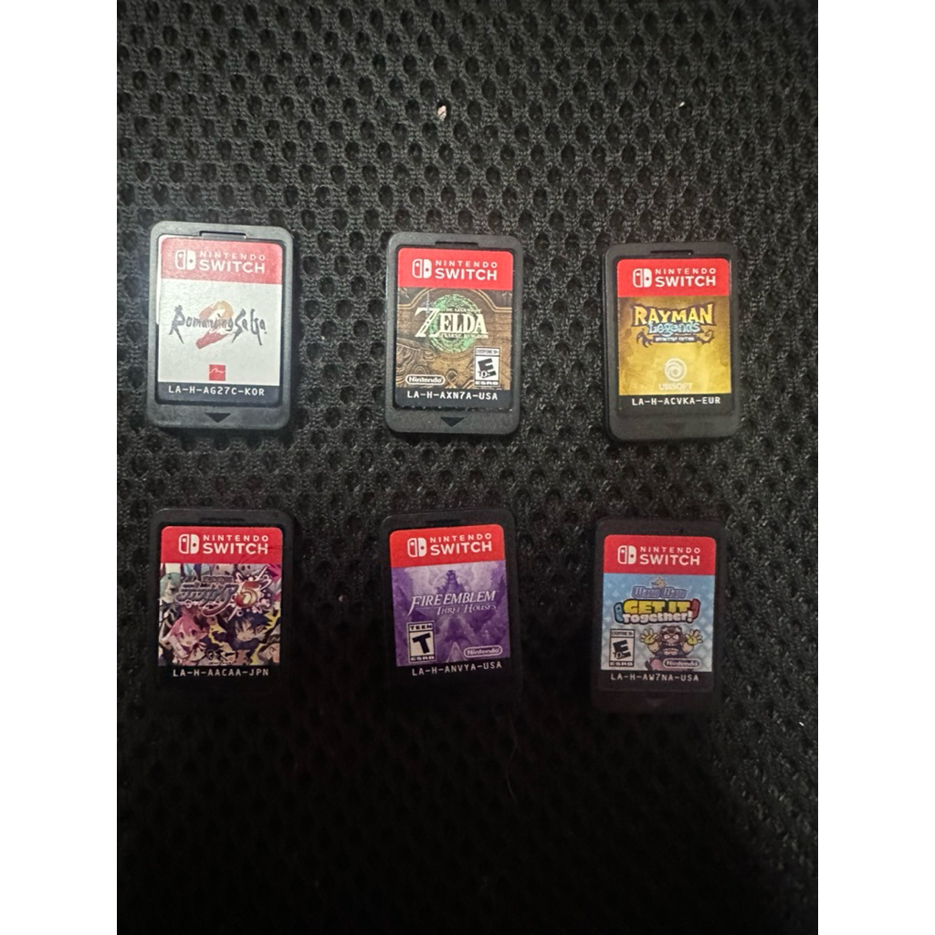 แผ่นเกม NintendoSwitch ไม่มีกล่อง สภาพดีพร้อมส่ง (มือ2)