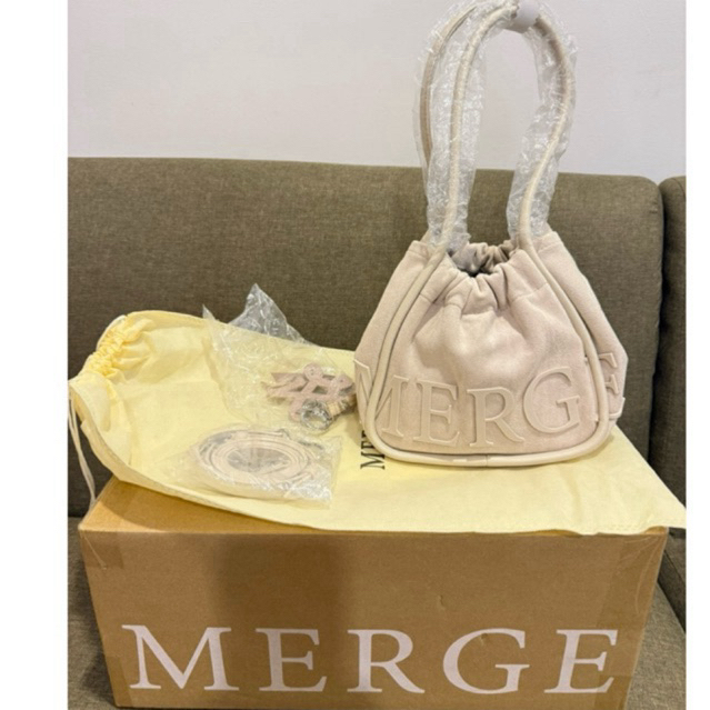 กระเป๋า merge a day bag mini ราคา ถูกที่สุด พร้อมโปรโมชั่น มิ.ย. 2026 ...