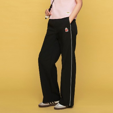 GIORDANO กางเกงขายาว ผู้หญิง Women’s Wide Leg Pants (Snoopy) 05415045