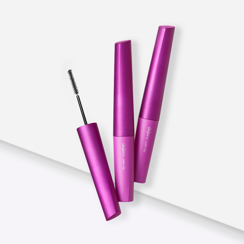 Dejavu Lash Up Mascara E1 Black : ลาชอัพ (มาสคาร่าสูตรกาวช่วยจับขนตาที่สั้นและบางได้ดี)