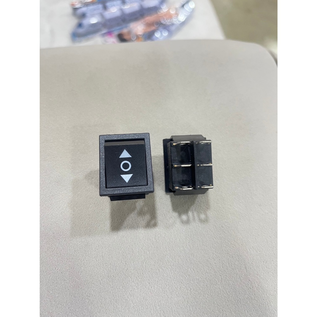 สวิทเดินหน้า-ถอยหลัง/สวิทคันเร่งของรถแบตเตอรี่เด็ก