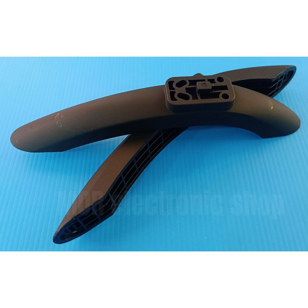 ขาตั้งทีวี ยี่ห้อ Aconatic สำหรับรุ่น  32HS525AN , AN-32DH800SM ของแท้ถอด พร้อมน๊อตติดตั้ง