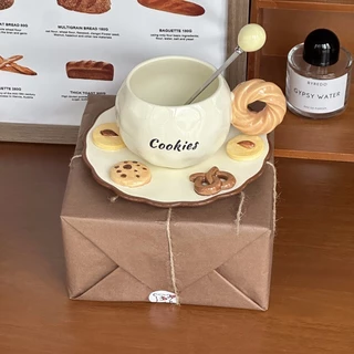 ชุดแก้วกาแฟ พร้อมช้อนและถาดรองแก้ว แก้วลายคุกกี้ แก้วกาแฟร้อน จานรองแก้วแฟ แก้วใส่มัทฉะ แก้วคาเฟ่ มินิมอล แก้วน้ำสวยๆ
