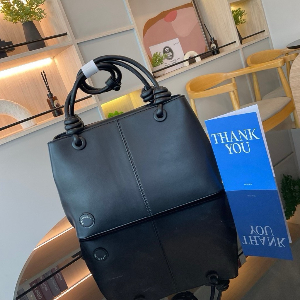 GARMENTI "MEDIUM" CARRY ALL