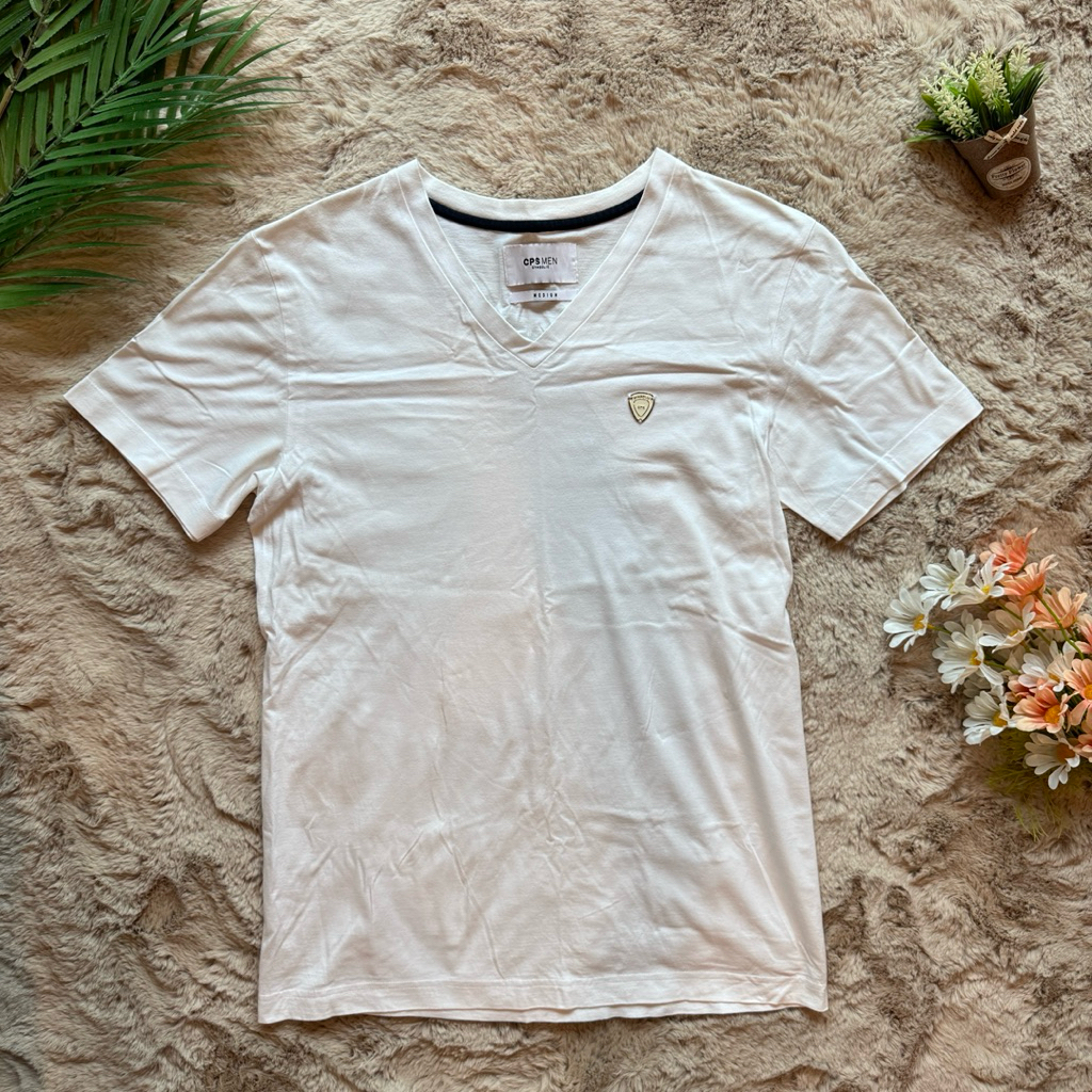 เสื้อ CPS MEN Symbolic สีขาว