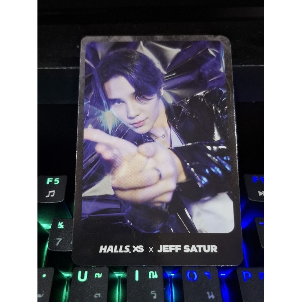 โฟโต้การ์ด HALL.XS x JEFF SATUR