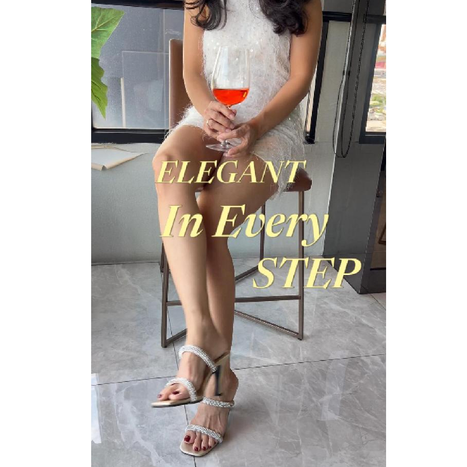 รองเท้าสั้นสูง 3.5 นิ้ว สายคาดประดับเพชร  นิ่มมากไม่บาดเท้า ใส่เดินสบายไม่เมื่อย งานฝีมือคนไทย