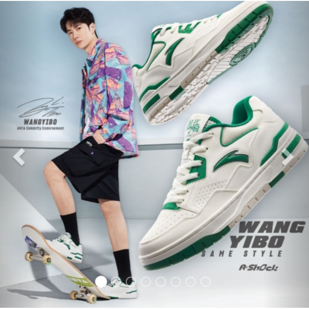 รองเท้าANTAหวังอี้ป๋อ