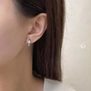 GLAMOR✨ต่างหู Pure Loop ตุ้มหูเพชร Zirconia ทรงเรียบหรู 925แท้ ดีไซน์โมเดิร์น ใส่สบาย