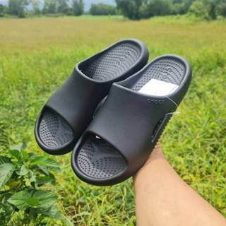 รองเท้าแตะสวมผู้หญิ่งและผู้ชาย เบาและนี่มใส่สวยสบายเท้ามาก พ…