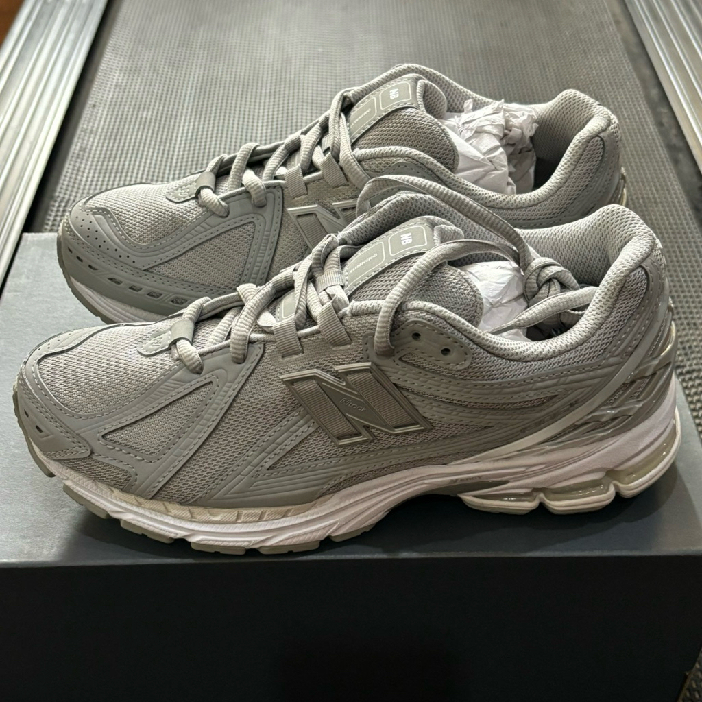 New Balance 1906r - Grey