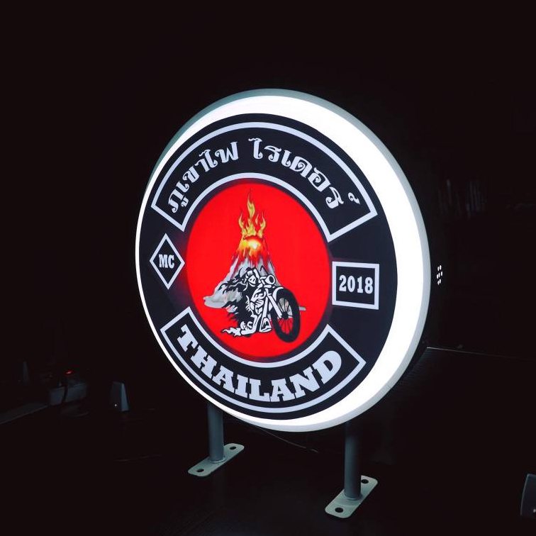 ป้าย ป้ายไฟ ป้ายไฟled อคลิค ป้ายร้าน light box ป้ายหน้าร้าน ป้ายชื่อร้าน ปั้มนูน 2 ด้าน โครงขาวและดำ พิมพ์แบบตามสั่ง - รูปที่ 2