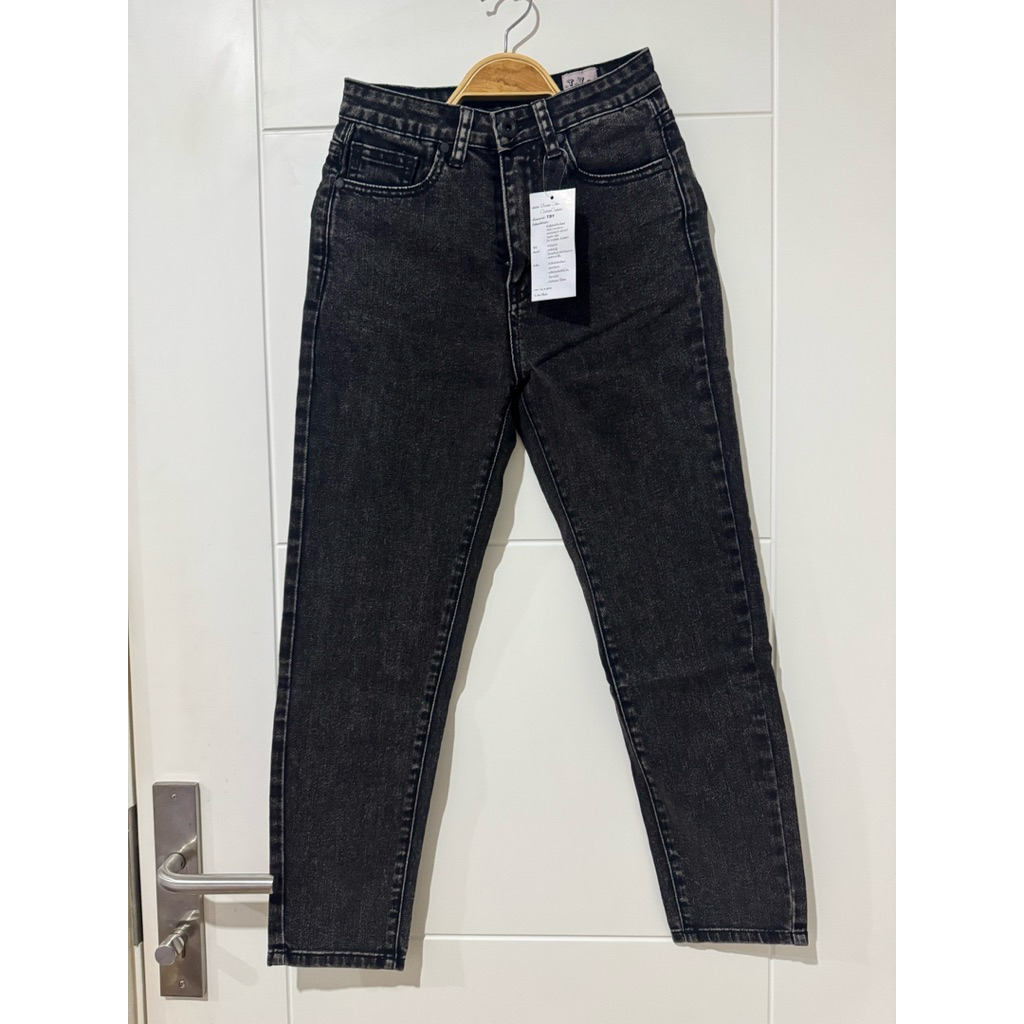 New 🍄กางเกงยีนส์ TBY Jeans ไซต์ S (เอว 25-26”/สะโพก 35-36“/ยาว 35“) ส่งต่อ 550 บาทค่ะ
