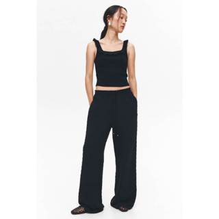 H&M(เอชแอนด์เอ็ม) กางเกงขายาวผ้าลูกไม้พลูเมติแบบผูกเชือก ผู้…