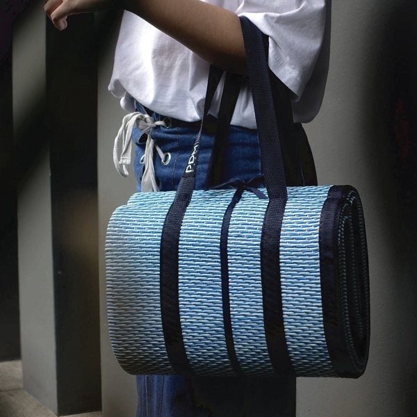PDM เสื่อพับอเนกประสงค์ Niknik ธรรมชาติ Size S - Aqua blue  90x170 cm.