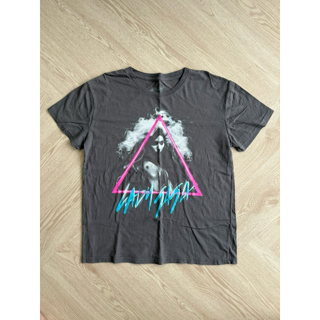 เสื้อ Lady Gaga “The Fame Monster”