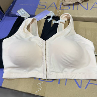 SABINA FOREVER YOUNG Function Bra Level 1 เสื้อชั้นใน ไร้โครง รหัส SBO1400