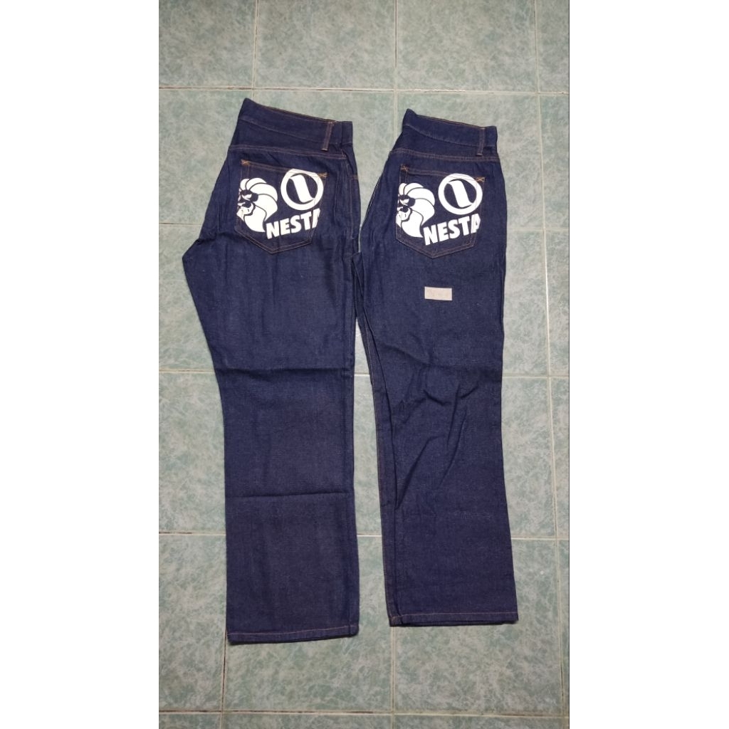 nesta กางเกงยีนส์ใหม่