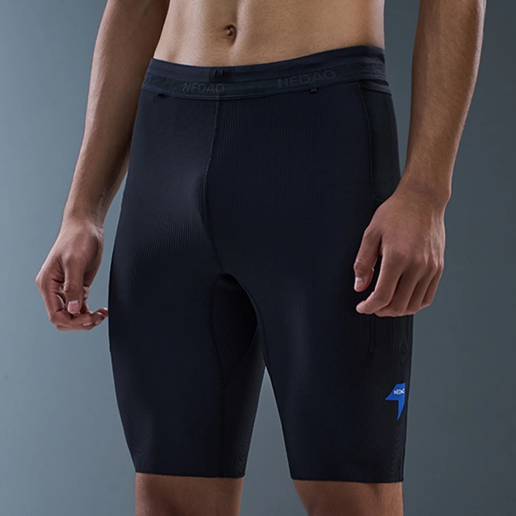 NEDAO MEN’S 1/2 LENGTH TRAIL RUNNING TIGHTS  กางเกงวิ่งเทรลแบบรัดรูป ราคา ถูกที่สุด ดีลบีเคเค แกลเลอรีภาพที่ 4