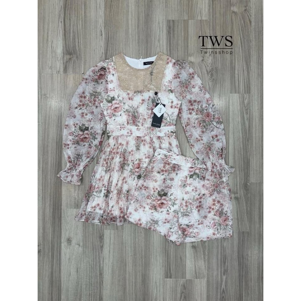 #TwinShopมือ1เซต2ชิ้นเสื้อมินิเดรส+กางเกงขาสั้นมีซับด้านในทั้งชุดSize,S:32/26-27/36ยาว32(0.5ลงได้)￼
