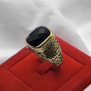 แหวนพลอยสแตนเลสยิงเลเซอร์แท้ 100% ข้างในมีตี 18 K ถ้าดำรับคื…