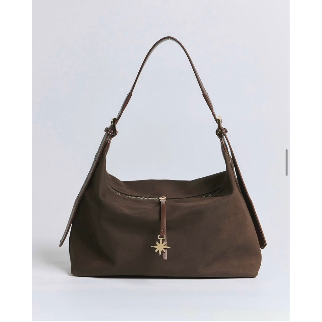 Gin hobo bag แบรนด์ Gliss the object