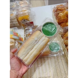 กล่องเบเกอรี่ P-16A P16A ฝาพับ ฝาติด กล่องสลัดโรล กล่องขนมปัง กล่องเค้ก กล่องทรงยาว แพ็ค 50 ใบ ฝาล็อคแน่น