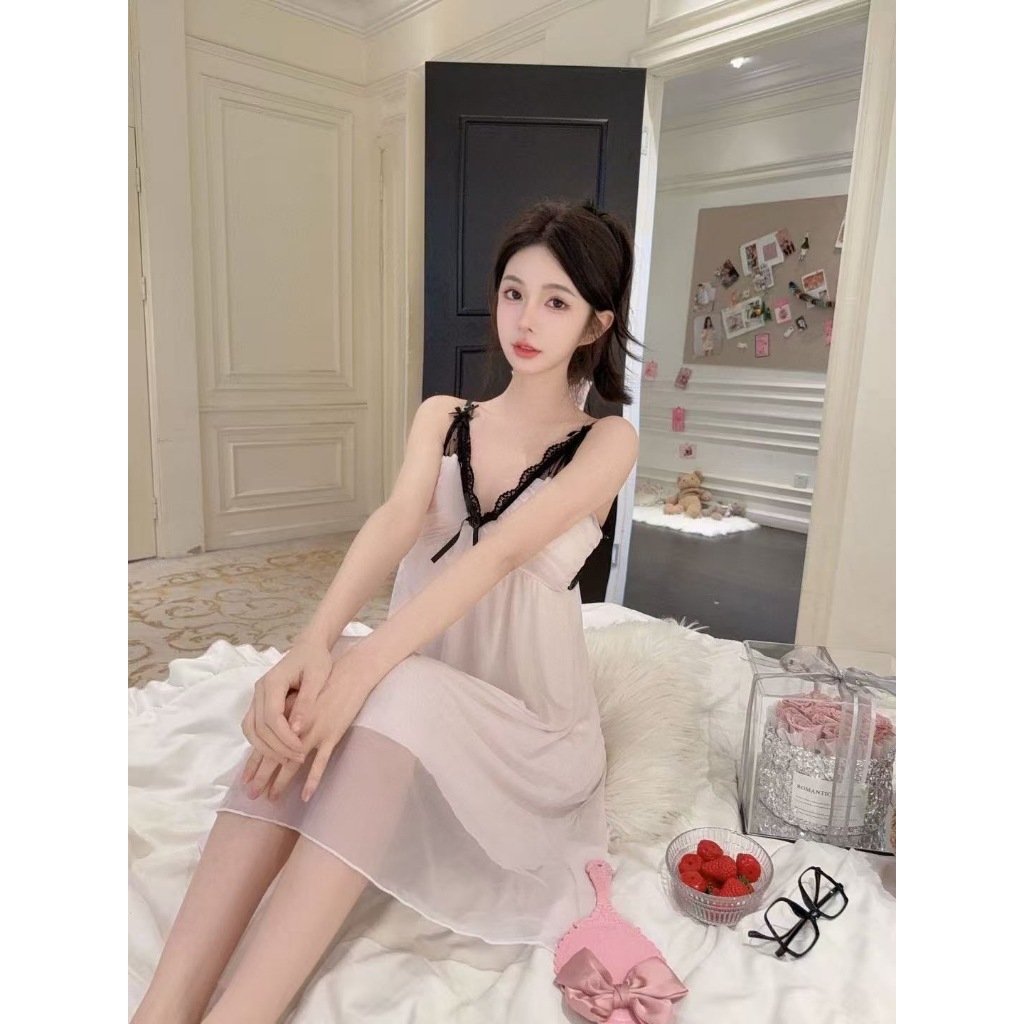 ชุดนอนเดรสลูกไม้ชุดนอนกระโปรงน่ารัก ชุดนอนสายเดียวใส่สบาย SKU6900