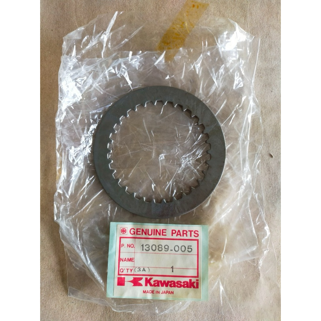 แผ่นเหล็ก ครัช Kawasaki KE100 KH100 G4TR แท้ใหม่ Made in japan หายาก