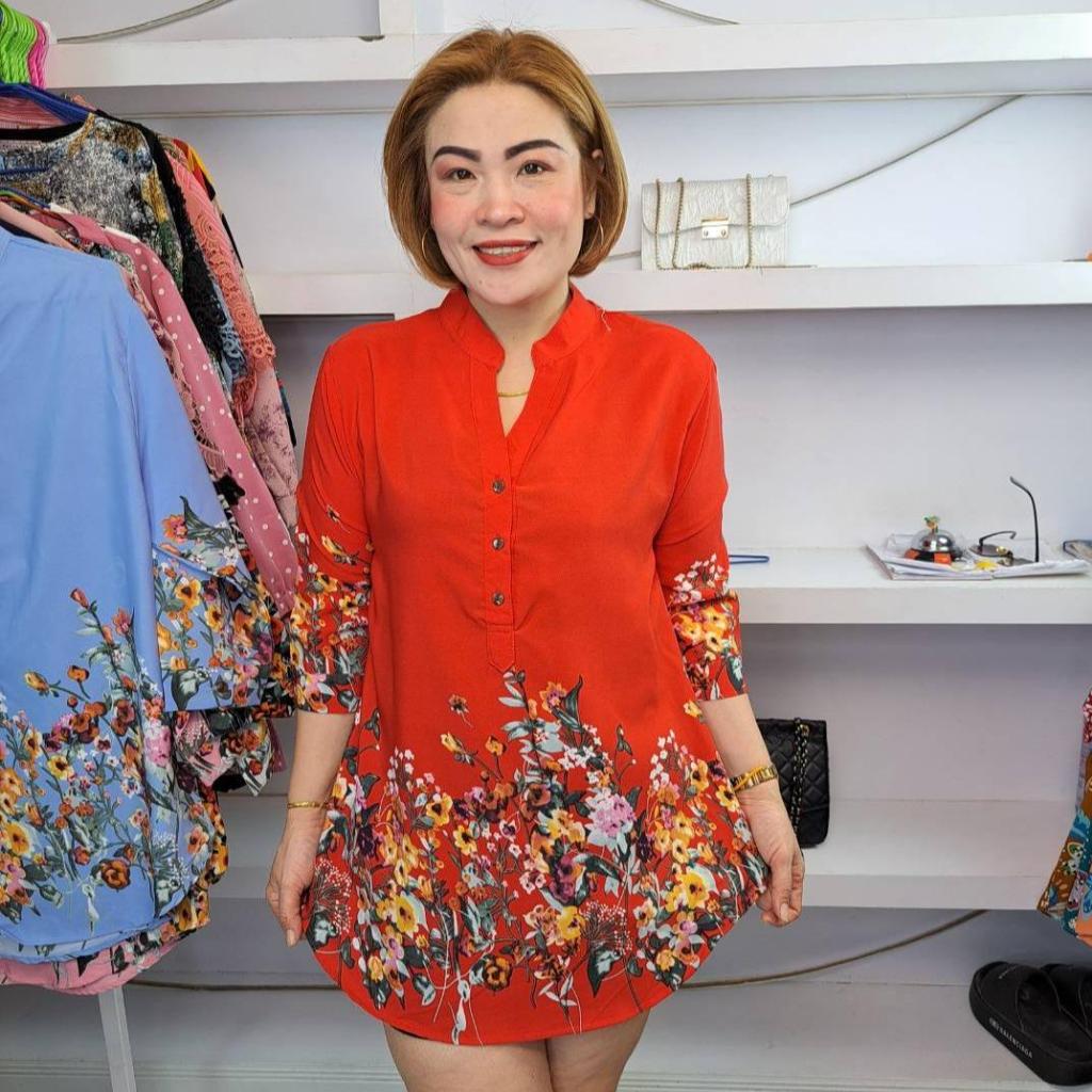 ++ร้านเสื้อสาวอวบ++ช233//เสื้อคอจีนลายดอกเชิงแขนศอกผ้าไหมอิตาลี ฟรีไซส์38-46นิ้วหน้าผ้า46นิ้วยาว31นิ้ว ราคา199บาท