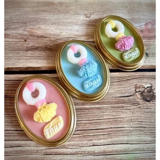 พร้อมส่ง **กล่องรีจิ๋ว** ฐานสีทองฝาแยกปิด แพ็ค20ใบ สำหรับใส่ขนมต่างๆ วุ้น แซนวิช ขนมปัง เค้ก ขนมเบรคต่างๆ