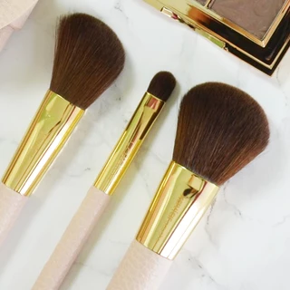 Catrice Kaviar Gauche Brush แปรงแต่งหน้า