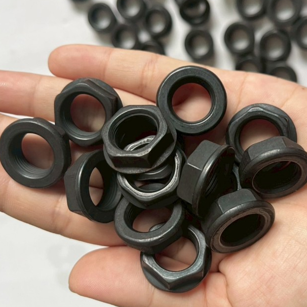 น็อตยึดครัช-ยึดปลายข้อเหวี่ยง W.125 มอเตอร์ไซค์