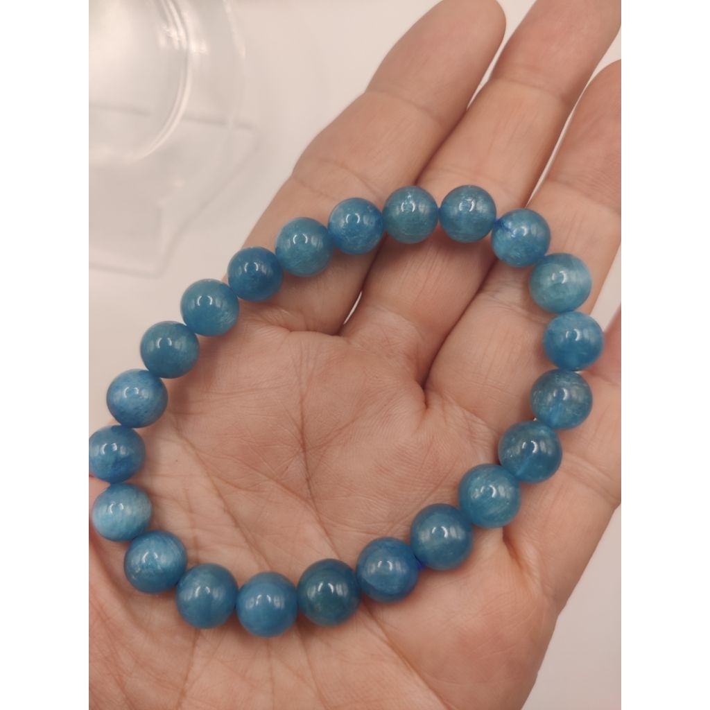 บลูอะพาไทต์ Blue Apatite  ขนาด 8 มม.