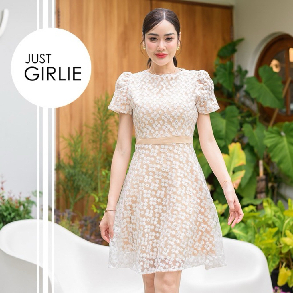 เดรสสีครีม งานป้าย just girlie ใส่ทำบุญ งานบุญ ไซส์ S ไม่เคยใส่ออกงาน ลองอย่างเดียว