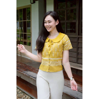 เสื้อคอบัวผ้าฝ้ายผูกดอกไม้ตุ้งติ่งราคาสุดคุ้ม