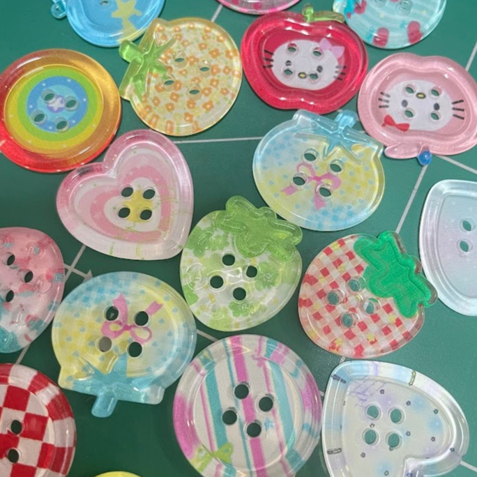 แม่เหล็ก รูปกระดุม คละแบบ