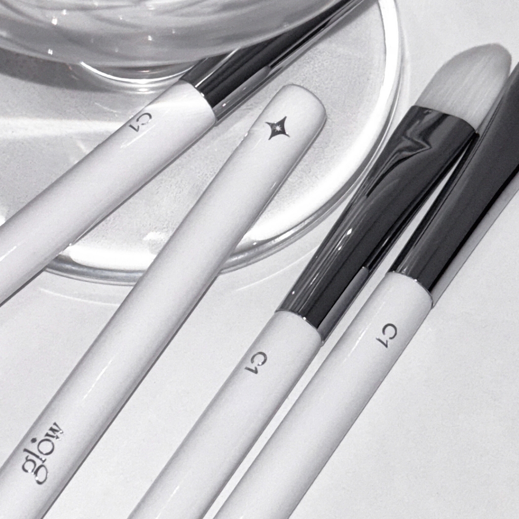 GLOW FLAT CONCEALER BRUSH C01 แปรงสำหรับคอนซีลเลอร์ รูปที่ 4