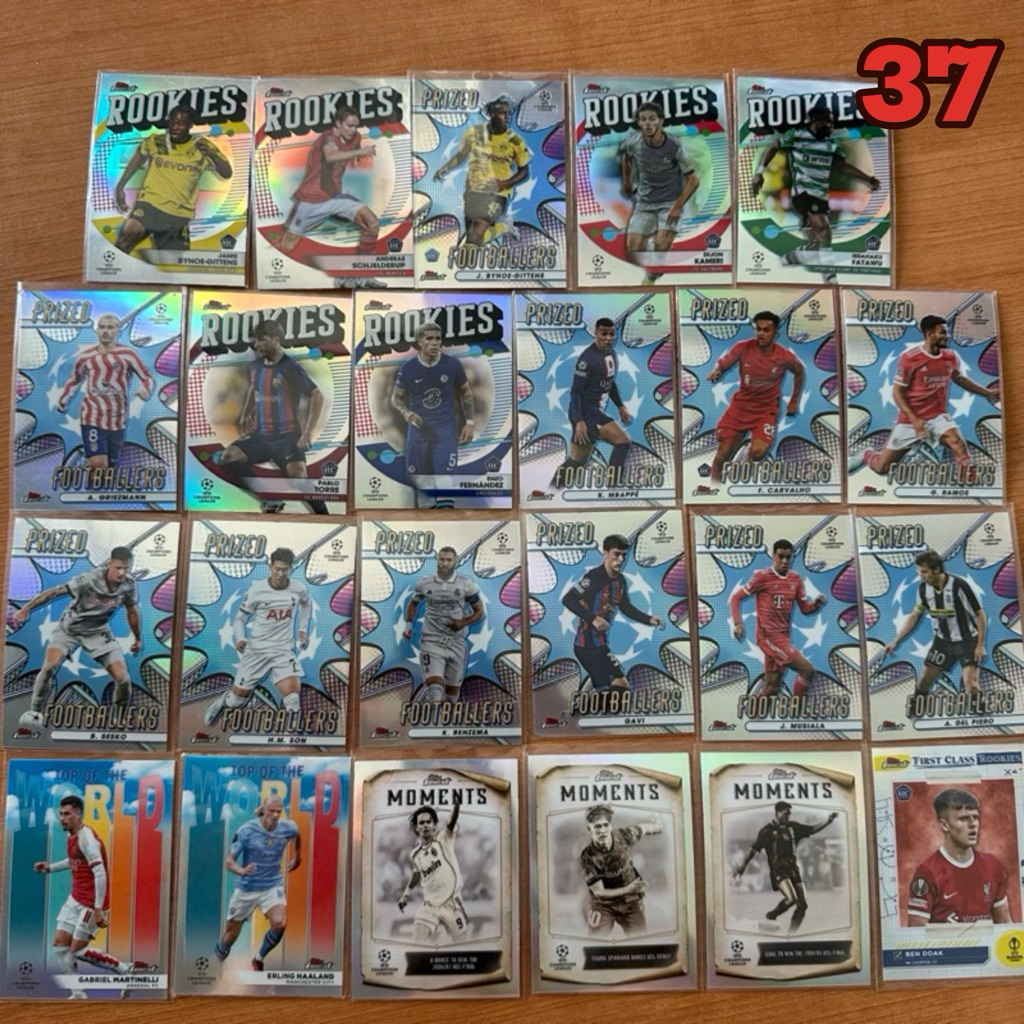 การ์ดสะสมฟุตบอล ลิขสิทธิ์แท้ สะท้อนแสง GAVI HAALAND SESKO BENZEMA และดาวรุ่ง ตำนาน จากกล่อง TOPPS FI