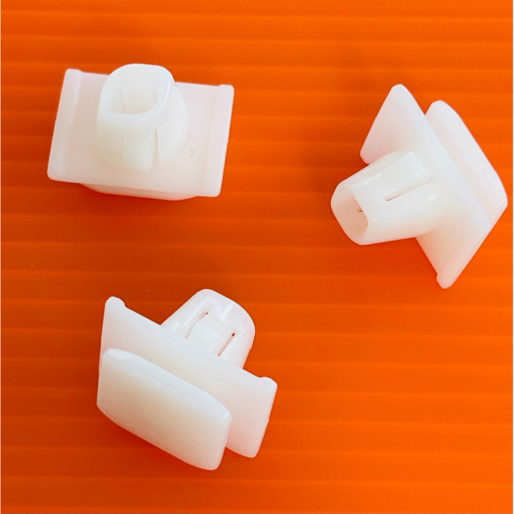 กิ๊บล็อคกาบบันไดฮอนด้า CRV G2-3แท้100%