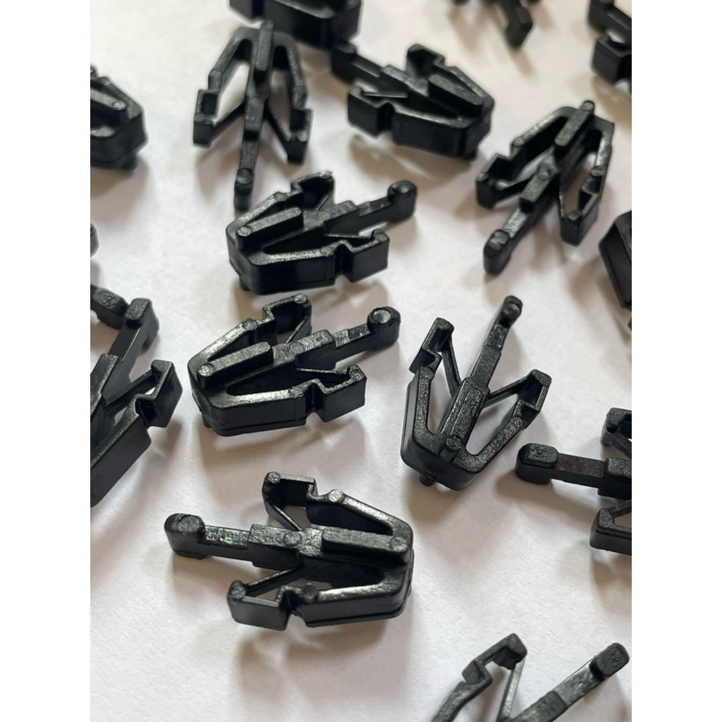 (10ตัว) กิ๊บหน้ากระจัง ISUZU TFR  KBZ  D-MAX กิ๊บหน้ากาก กิ๊บหน้ากระจัง กิ๊บกระจังหน้า ทีเอฟอาร์ เคบีแซด ดีแมค ผลิตไทย