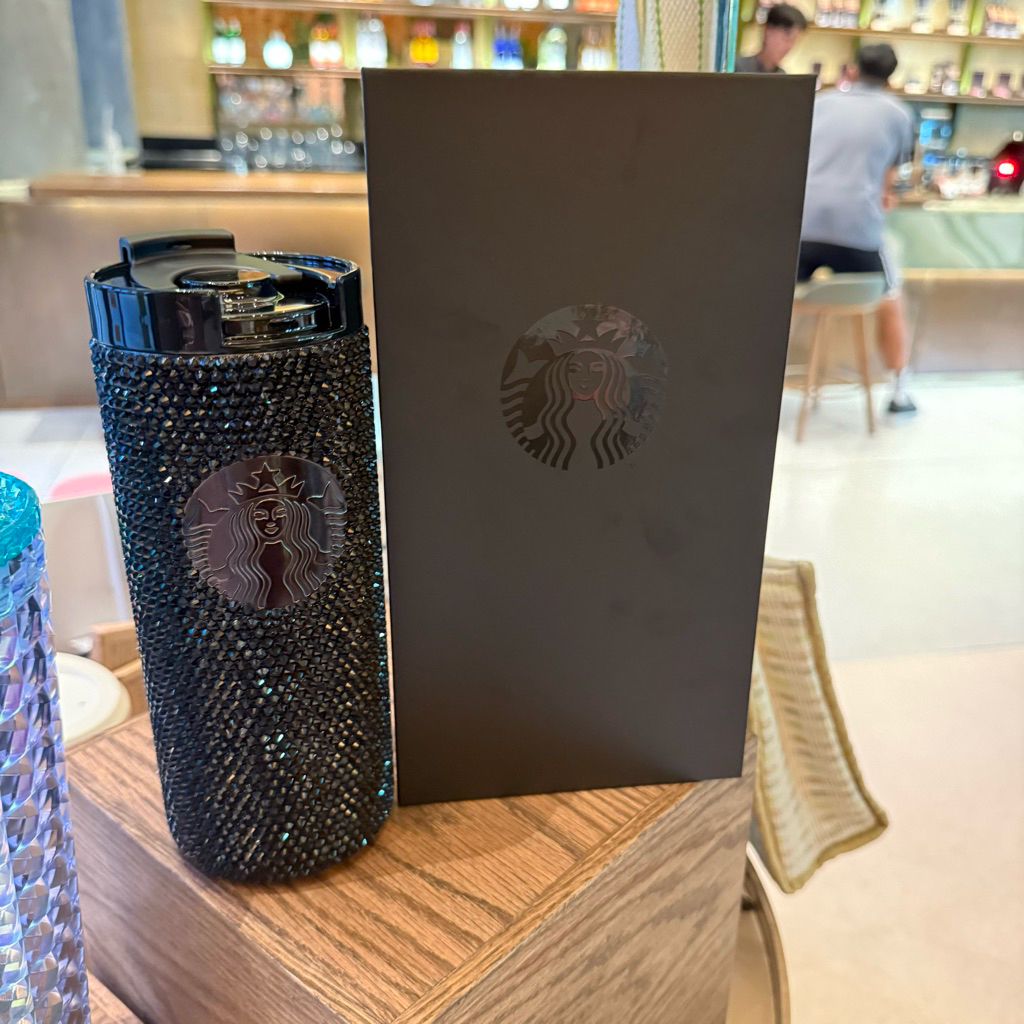 %Starbucks®Rewards Deep Lake Crystal Bling Tumbler สุดเอ็กซ์คลูซีฟ ประดับล้อมรอบด้วยคริสตัล Exclusive Collections