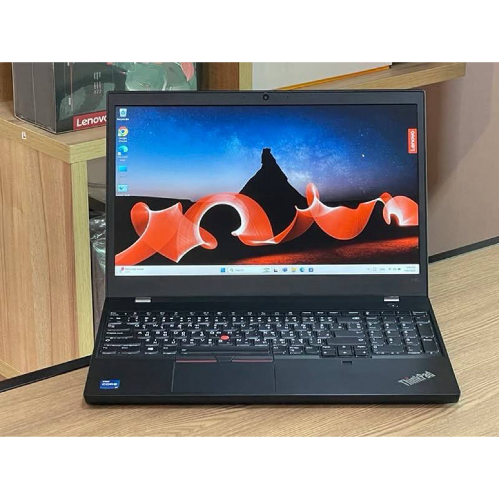 Lenovo ThinkPad P15v G2 Mobile Workstation i7-11800H SSD512GB RAM32GB Quadro T600 (4GB GDDR6)Win11Pr