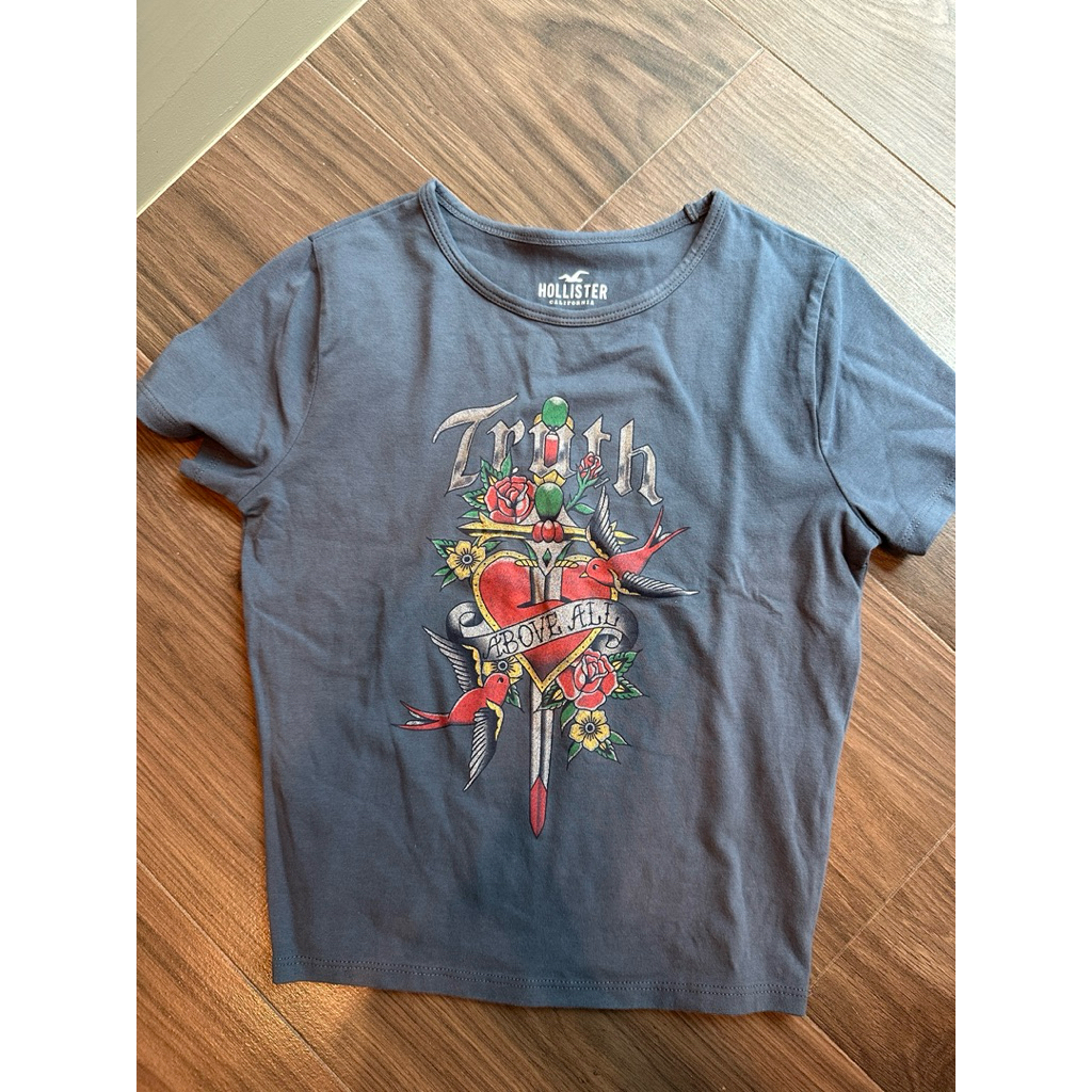 Hollister cropped top xs