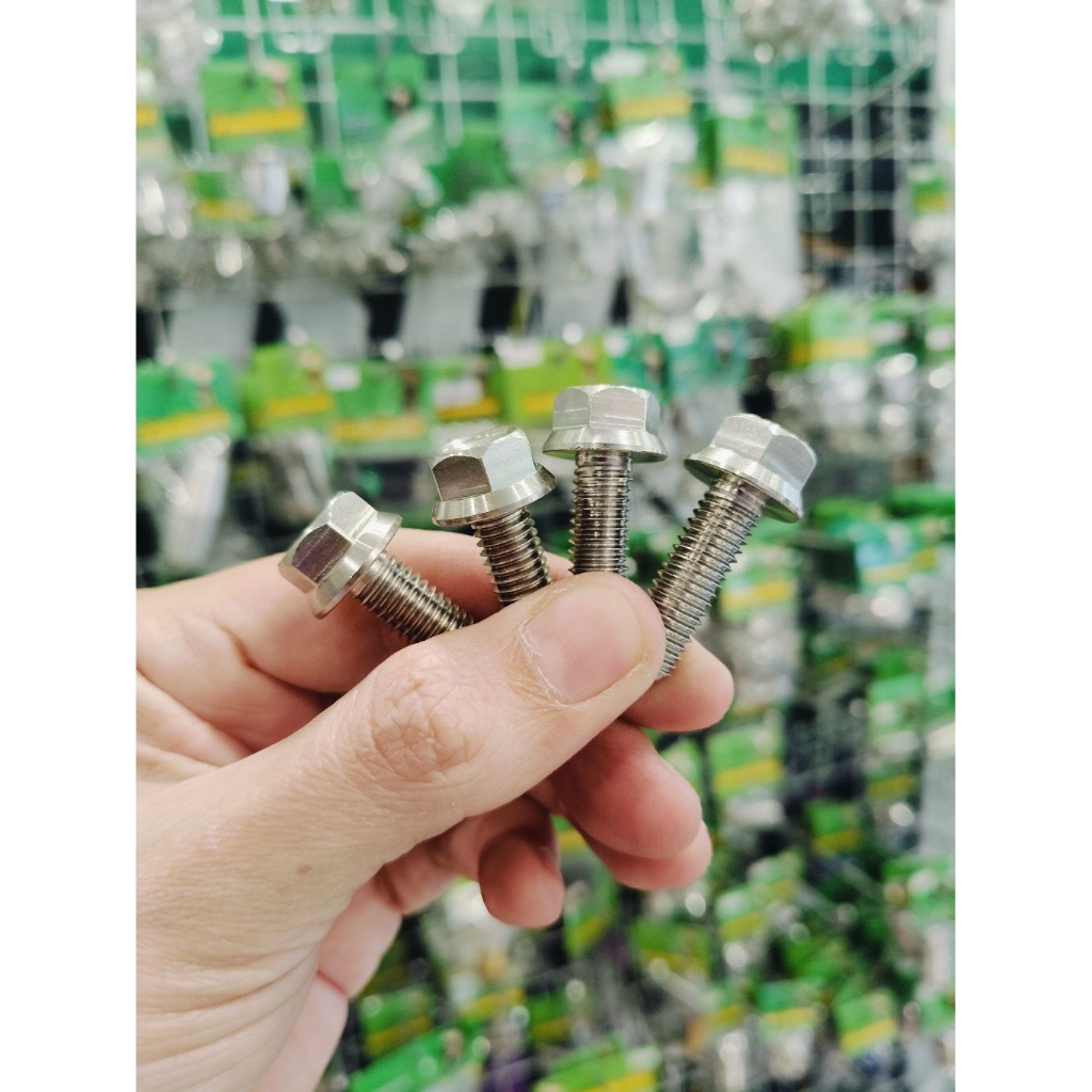 น้าคมน็อตซิ่ง น็อตขาจับปั้มปักข้าง งานมือ ใส่ Wave(ปั้มกับขา+ขากับโช็ค)(ราคาต่อ1ชุด=4ตัว)