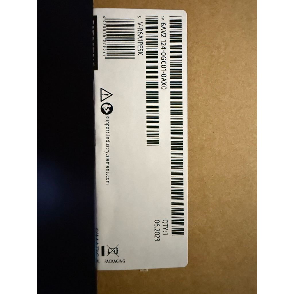 SIMATIC HMI TP700 Comfort, 7"  6AV2124-0GC01-0AX0 Siemens