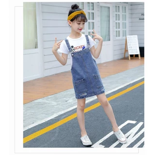 เอี๊ยมกระโปรงยีนส์เด็ก เอี้ยมกระโปรงยีนส์ แต่งขาด ทรงน่ารัก แฟชั่นน่าร้อน #41411