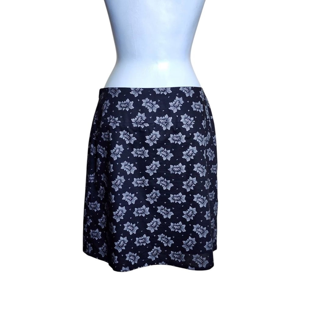 agnes b กระโปรงสั้น ทรงเอ