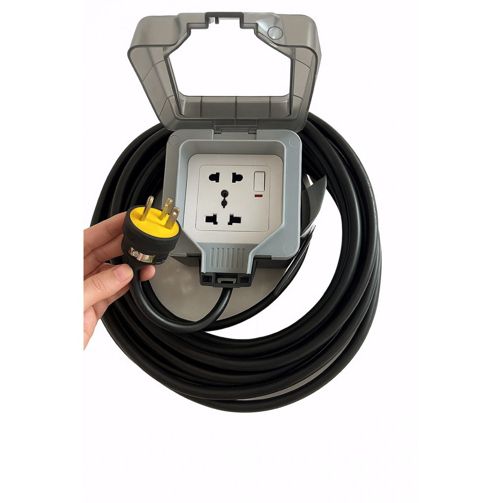 ปลั๊กไฟกันน้ำ ฝาครอบล็อกแน่น (Outdoor Waterproof Socket) ความยาวสายไฟเริ่มต้น 3 ม.ยาวสูงสุด 50 ม.